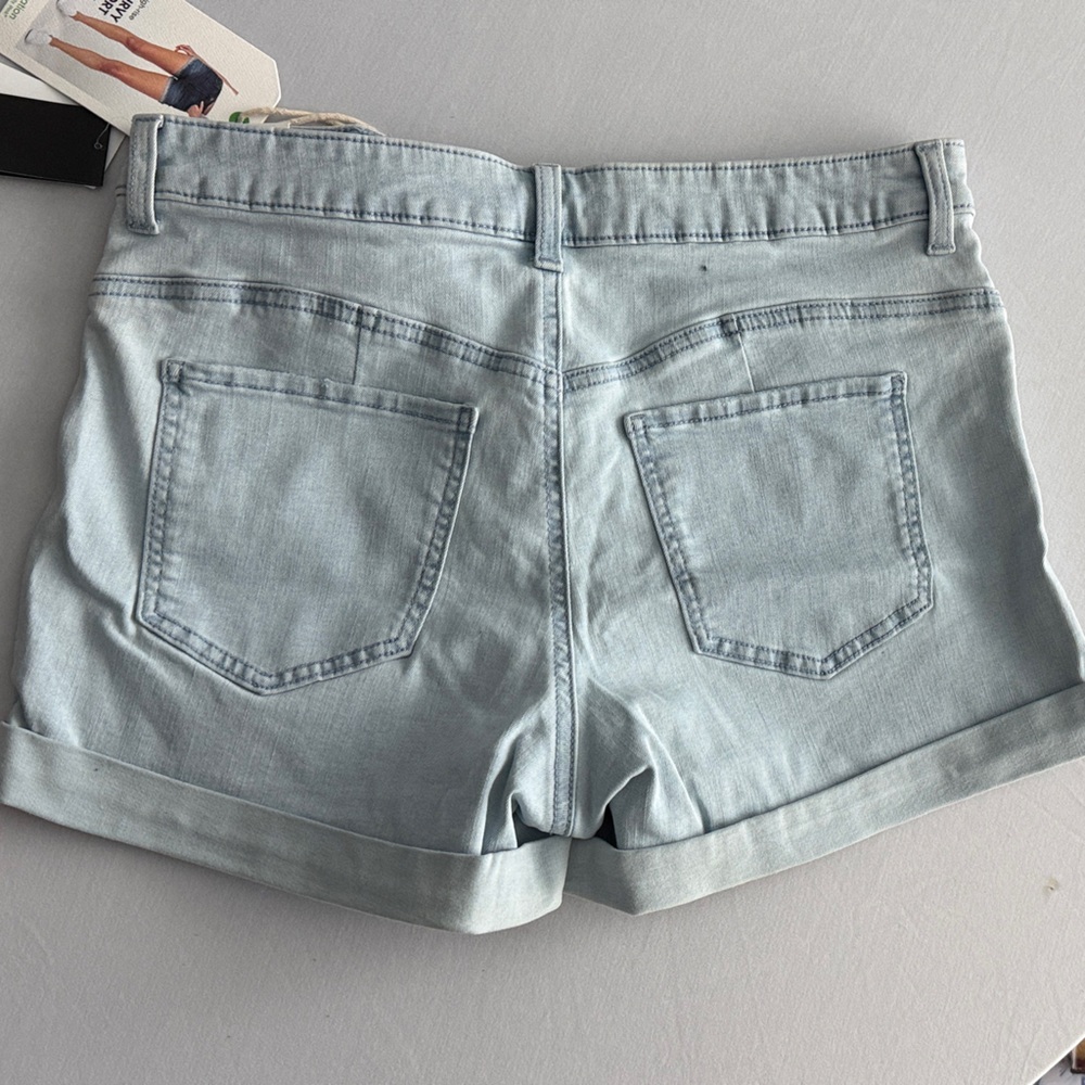 Stylish Light Blue Junior’s Jean Shorts - Picture 3 of 4